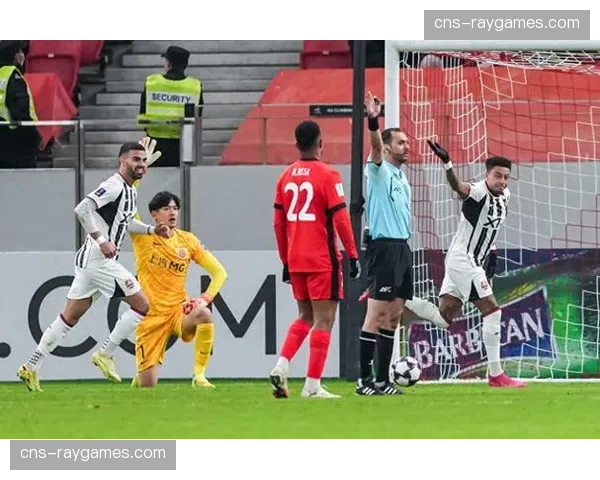 亚冠与联赛双线作战：中超球队在赛程密集压力下的战略取舍与生存策略