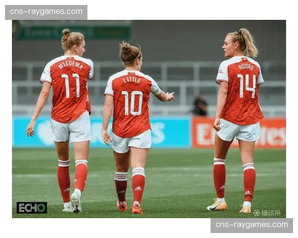 “女足历史月”活动开启,英超各球场将展示女性足球先驱者事迹 “女足历史月”活动开启,英超各球场将展示女性足球先驱者事迹